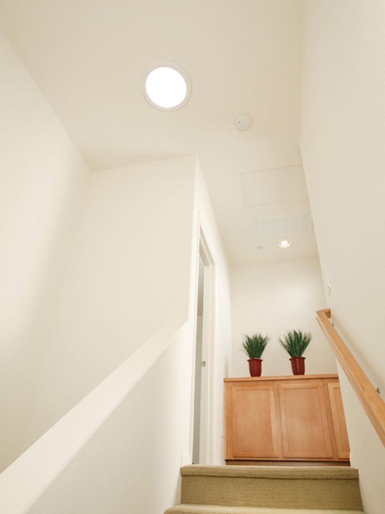 Tubo solar Solatube: Stairwell