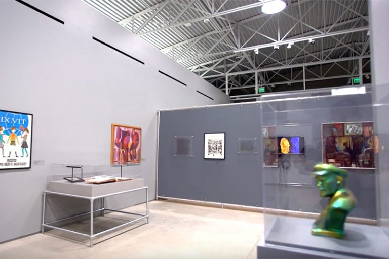 Tubo solar Solatube: Wende museum video