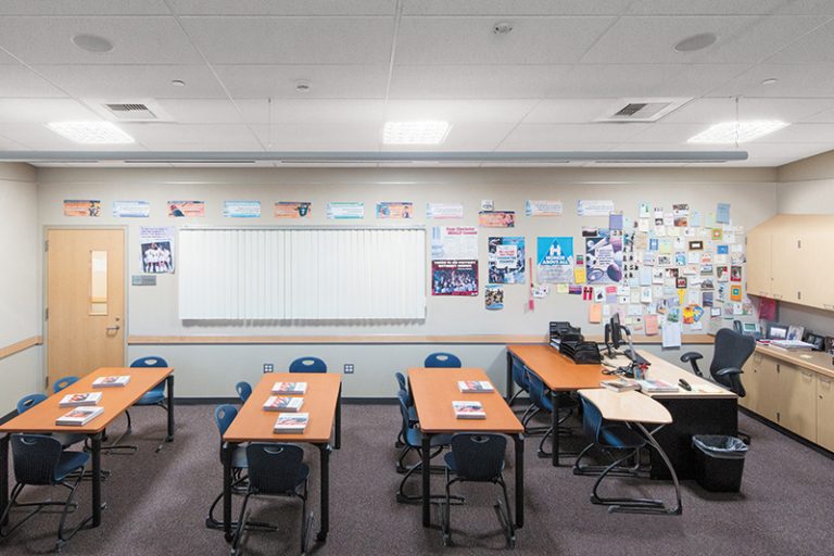 Tubo solar Solatube: DelNorteHighSchool