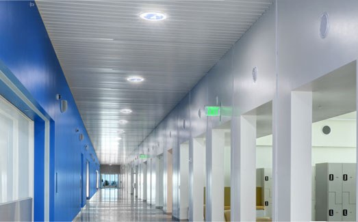 Tubo solar Solatube: Brighten up carousel corridor